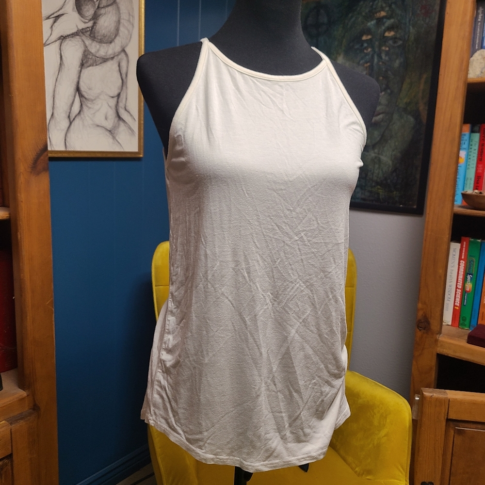 LouKeith Simple White Tank Size S